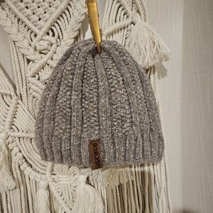 Chunky Gray Knit Faux Fur Lined Velour Beanie